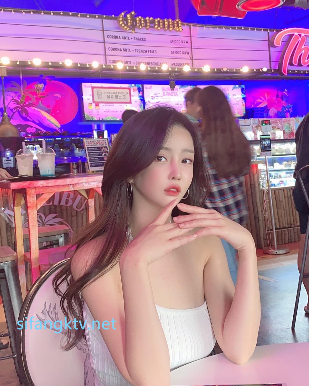 【2023-08-14】Met a stranger on the beach part 2.m4v